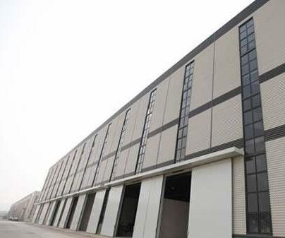 對于鋼結構廠房的工程造價具體都跟哪些方面的因素有著很密切的關系呢